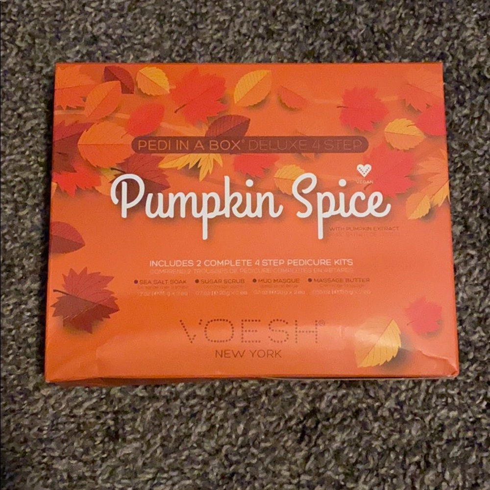 Voesg New York Pedicure in a Box Duo